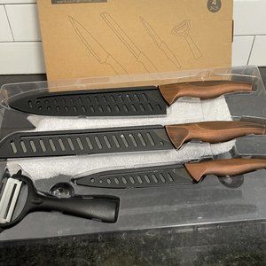 Wanbasion Kitchen Knife Set **Brand New*